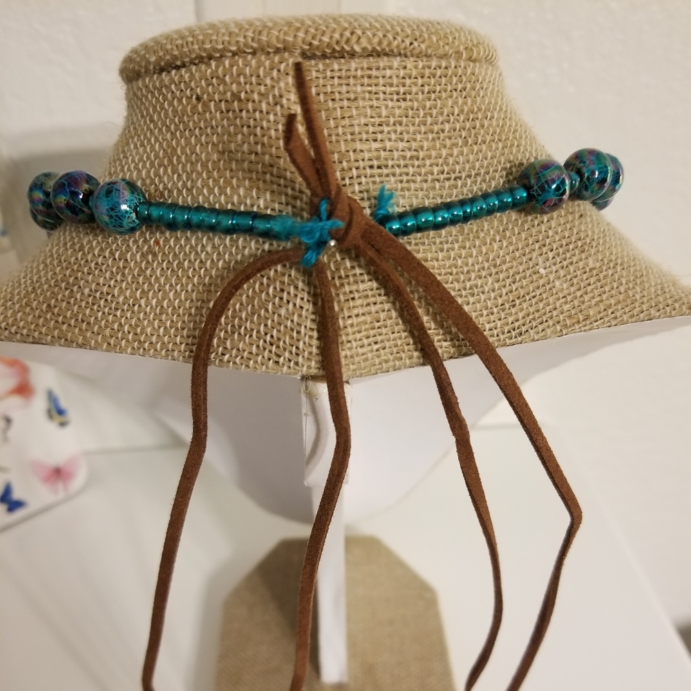 Handmade Necklace - Picture 8 of 8